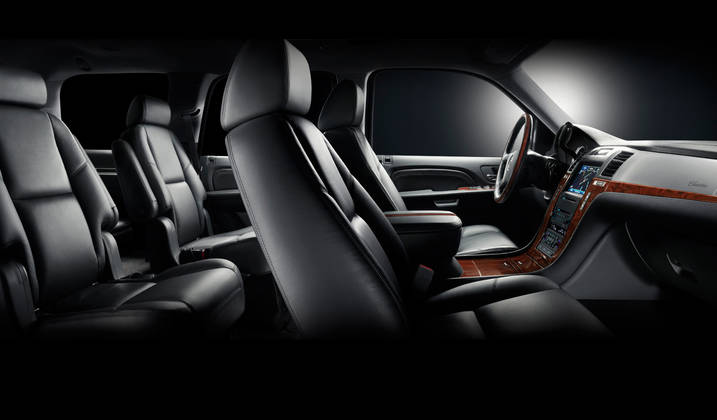 cadillac-escalade-esv-awd-car-service-la-interior