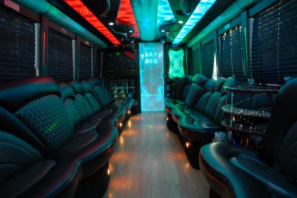 freightliner-party-bus-4