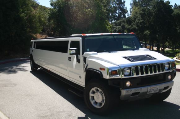 whte-hummer-limo-1