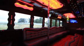 Prom Limo and Party Bus Service in Thousand Oaks, CA