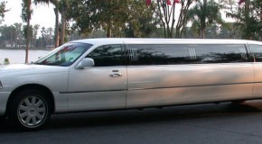 White Lincoln Towncar Stretch Limousine